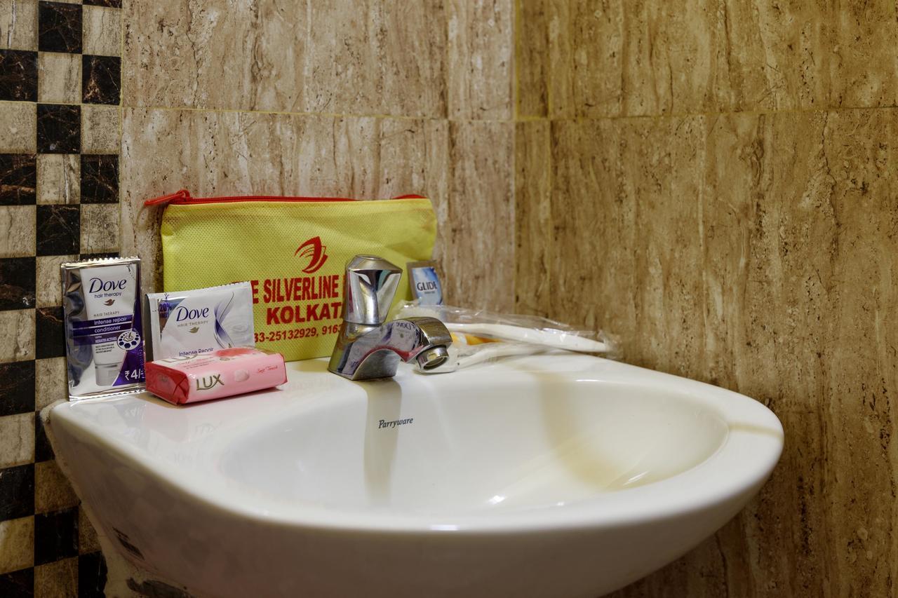 Hotel The Silverline Kolkata